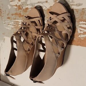EILEEN FISHER Strappy Sandals